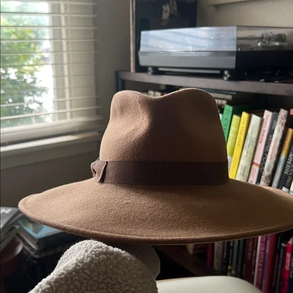 LAST CALL J. Crew Camel Wool Fedora Hat - Picture 2 of 6